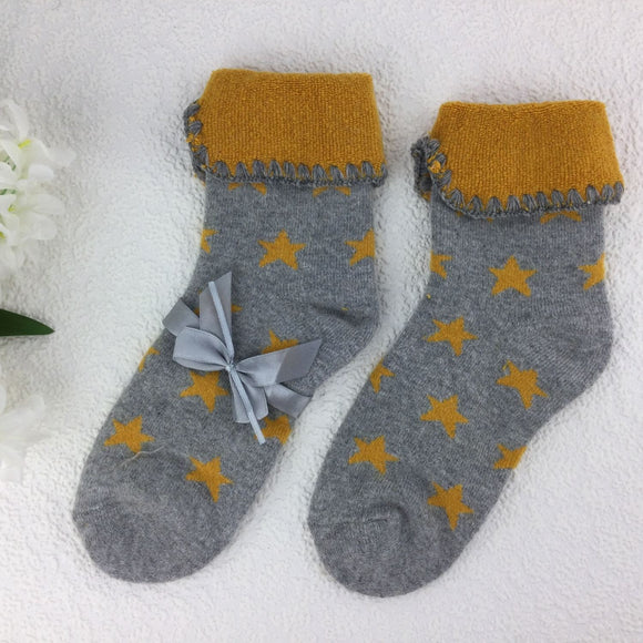 Mustard star cuff socks 