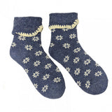 Luxurious  Snowflakes Cuff Socks